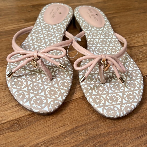 KATE SPADE Leather Blush Pink Flip-Flops size 9 1/2 - Picture 2 of 5